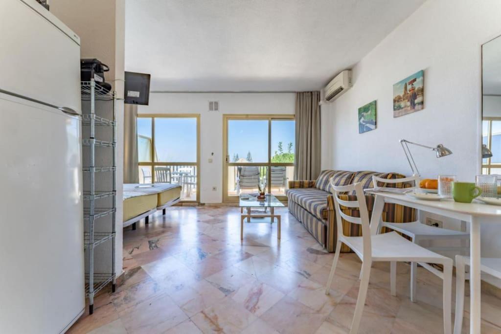 Ct 103 - Faro'S Romana Playa Studio 142 Marbella Exteriör bild